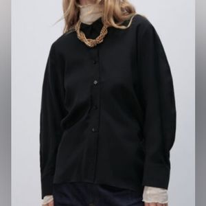 NWOT Zara Women's Button Shirt XS